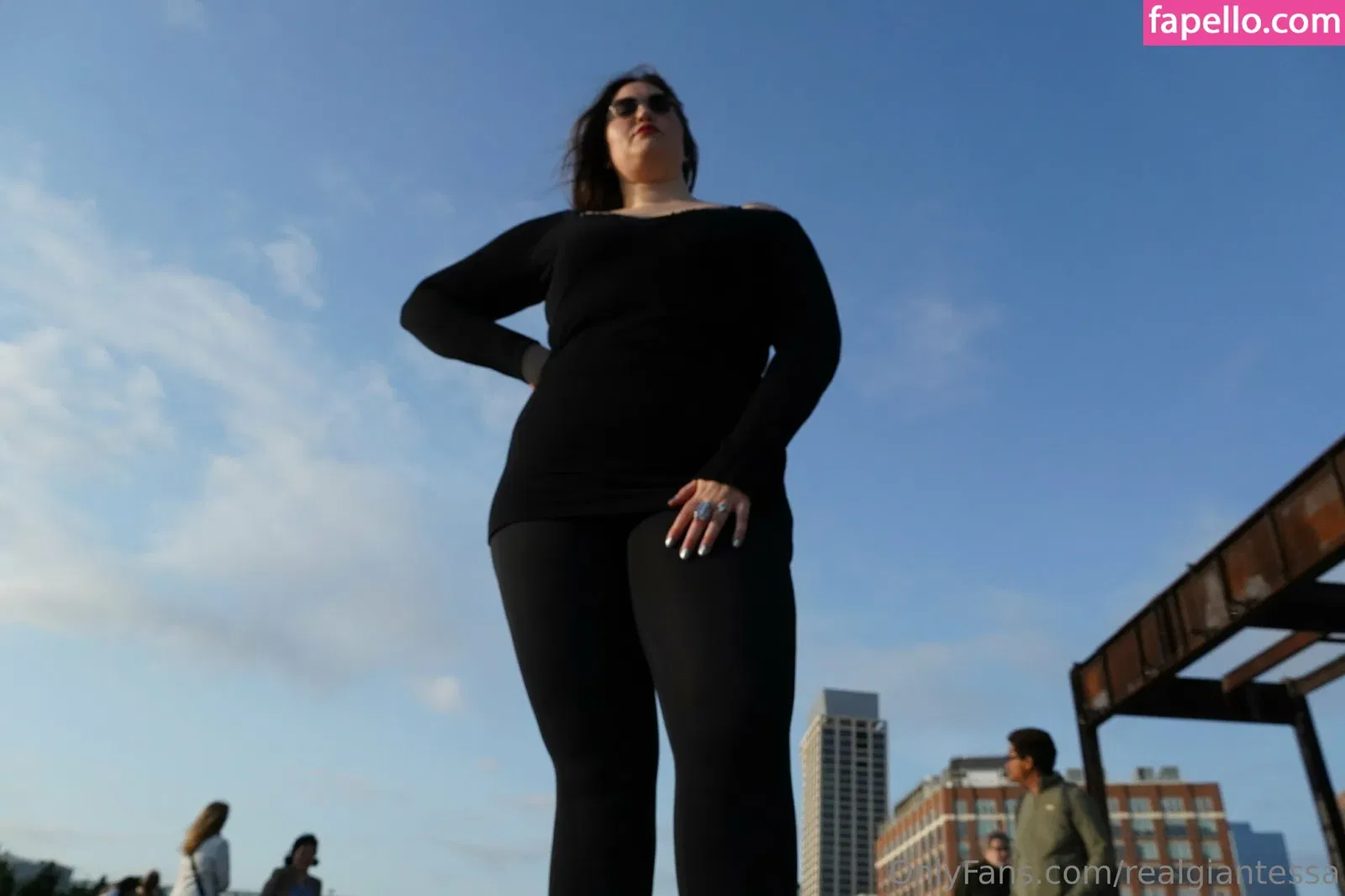 realgiantessa Onlyfans Photo Gallery 