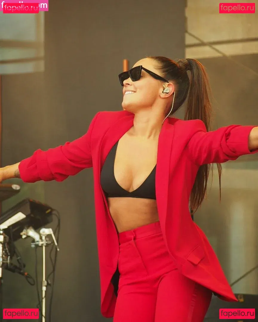 Anna Abreu Onlyfans Photo Gallery 