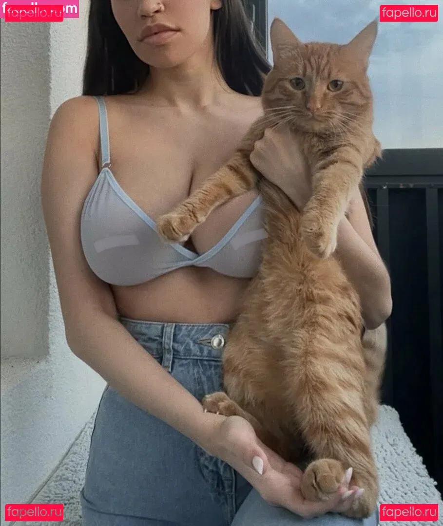 Camilla Onlyfans Photo Gallery 