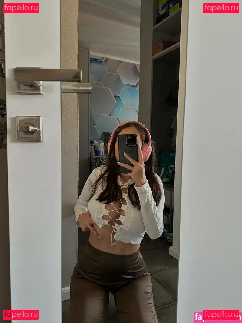 Camilla Onlyfans Photo Gallery 