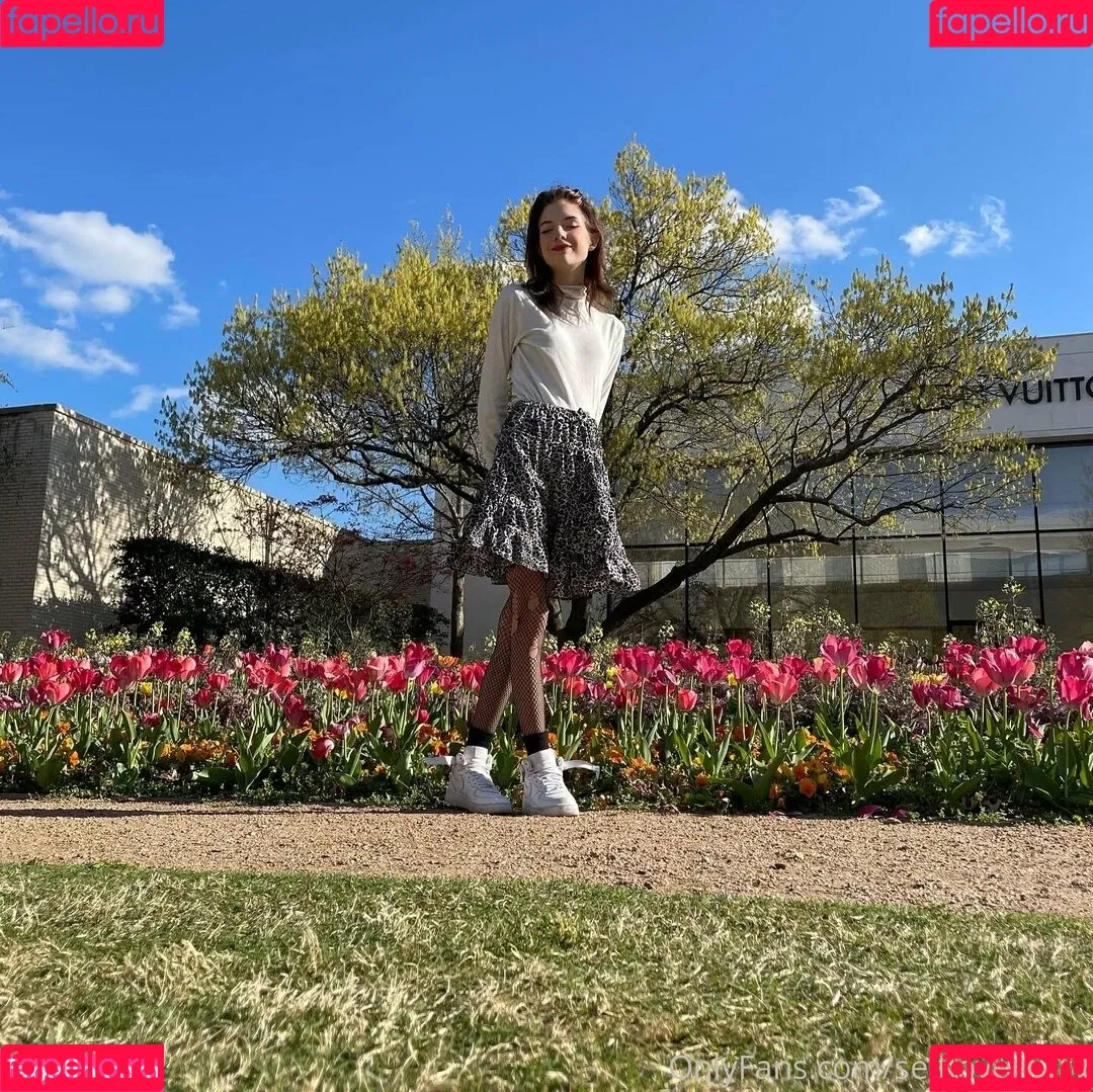 selflovesage Onlyfans Photo Gallery 