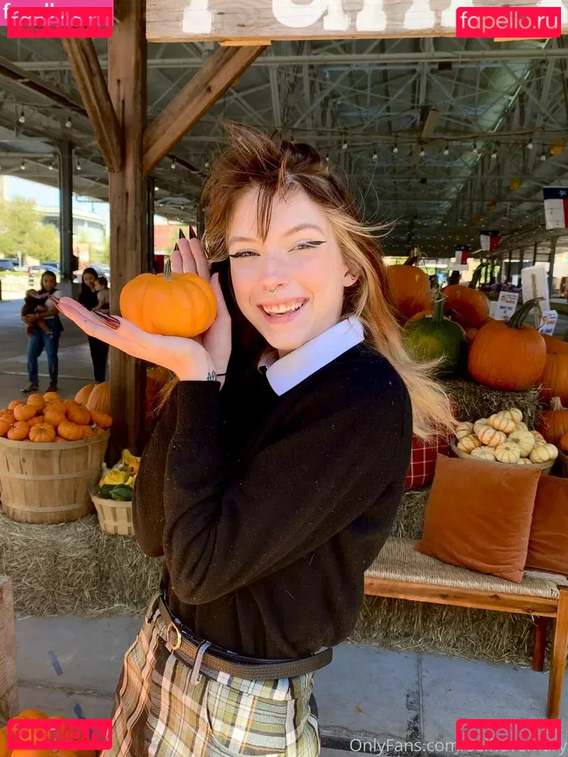 selflovesage Onlyfans Photo Gallery 