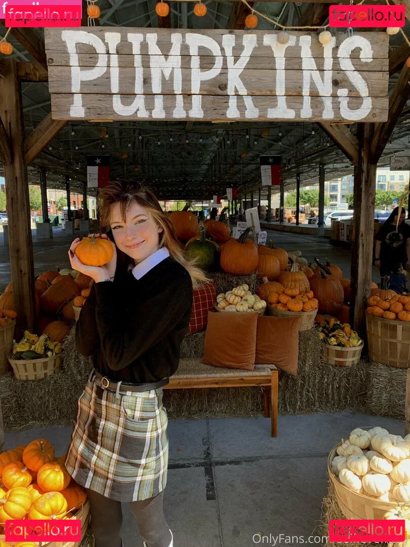 selflovesage Onlyfans Photo Gallery 