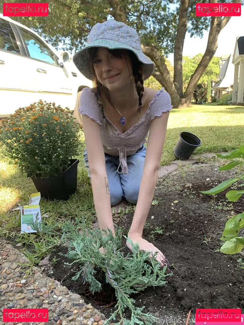 selflovesage Onlyfans Photo Gallery 