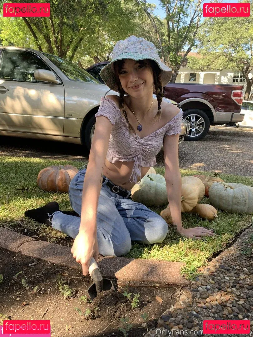 selflovesage Onlyfans Photo Gallery 