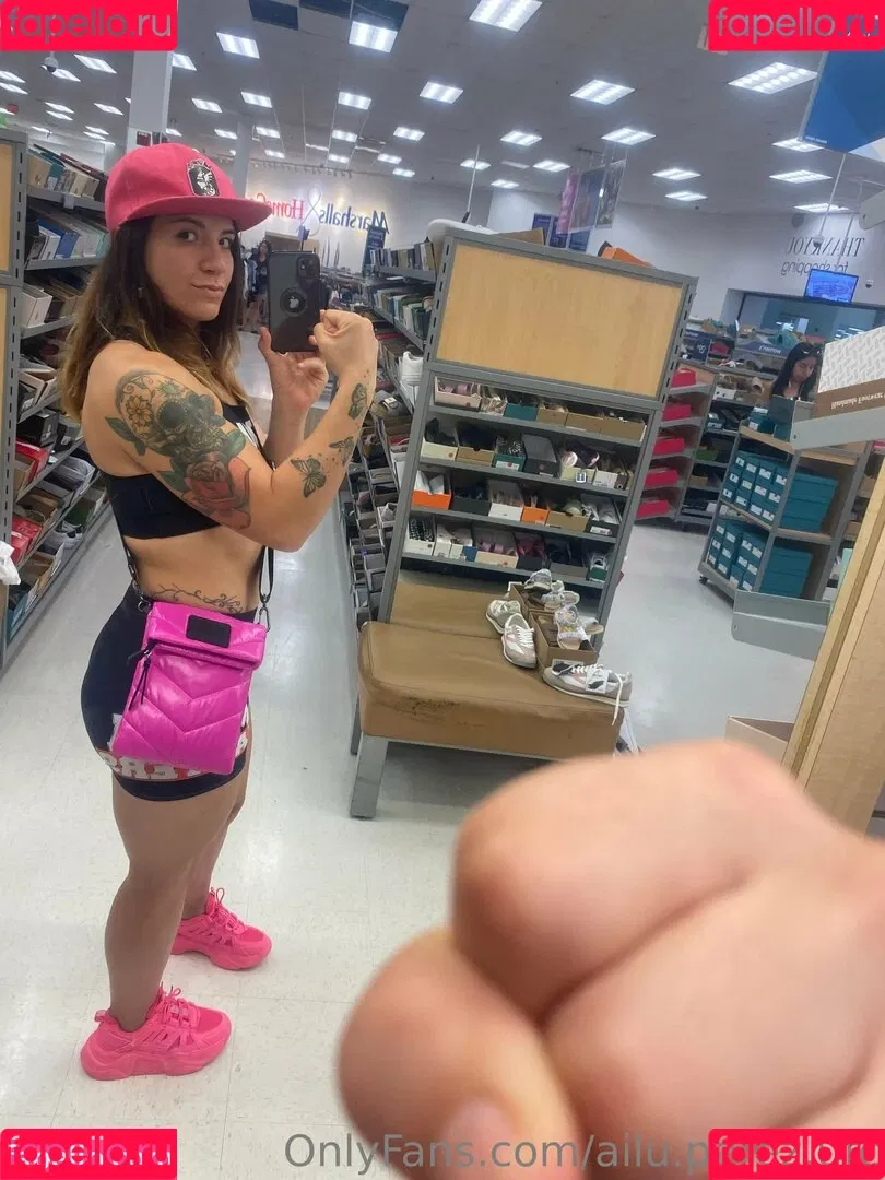 ailu.perez.ufc Onlyfans Photo Gallery 