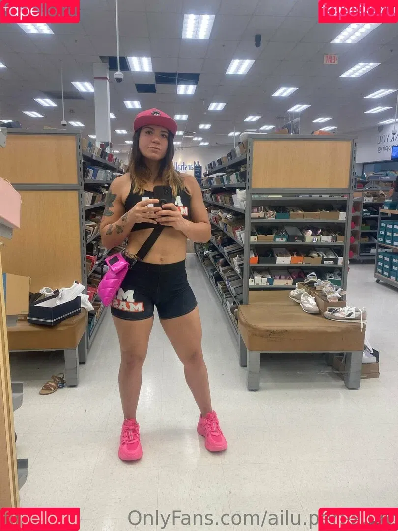 ailu.perez.ufc Onlyfans Photo Gallery 