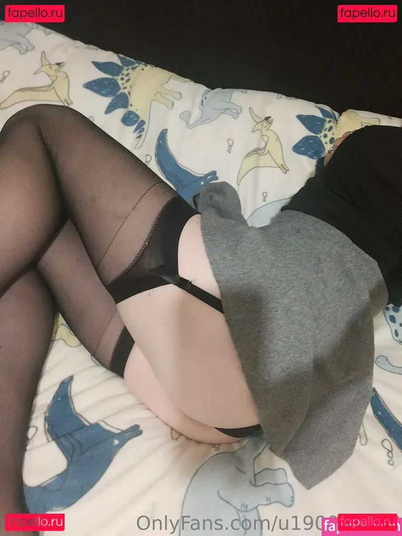 ellie3y3ballzdeep Onlyfans Photo Gallery 