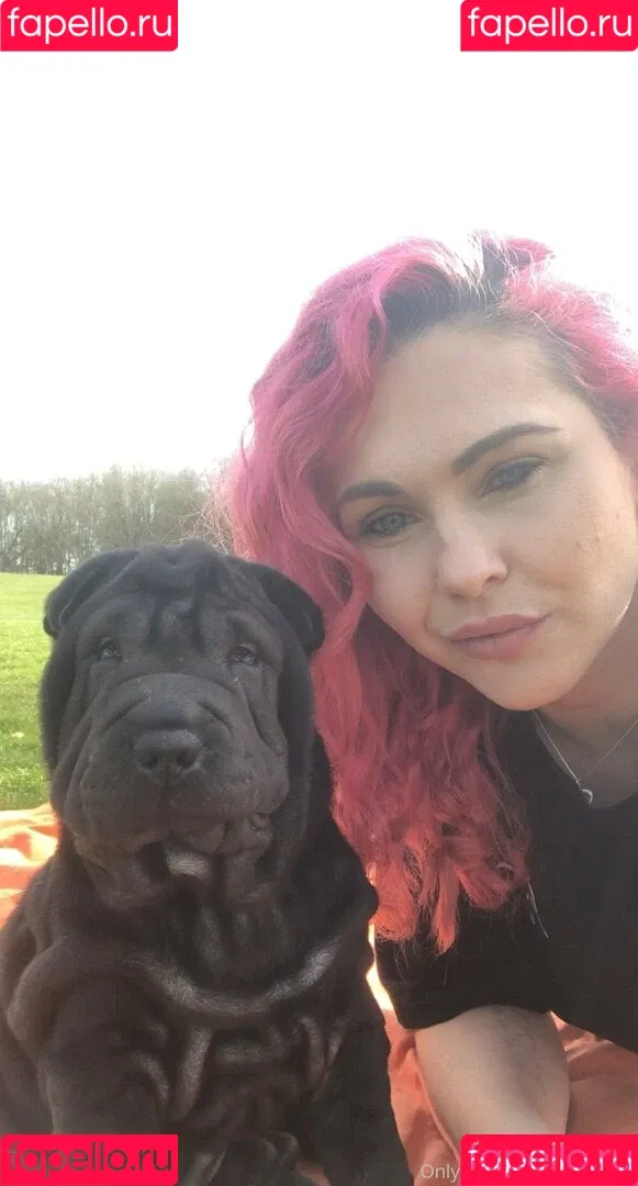 roxikeogh Onlyfans Photo Gallery 