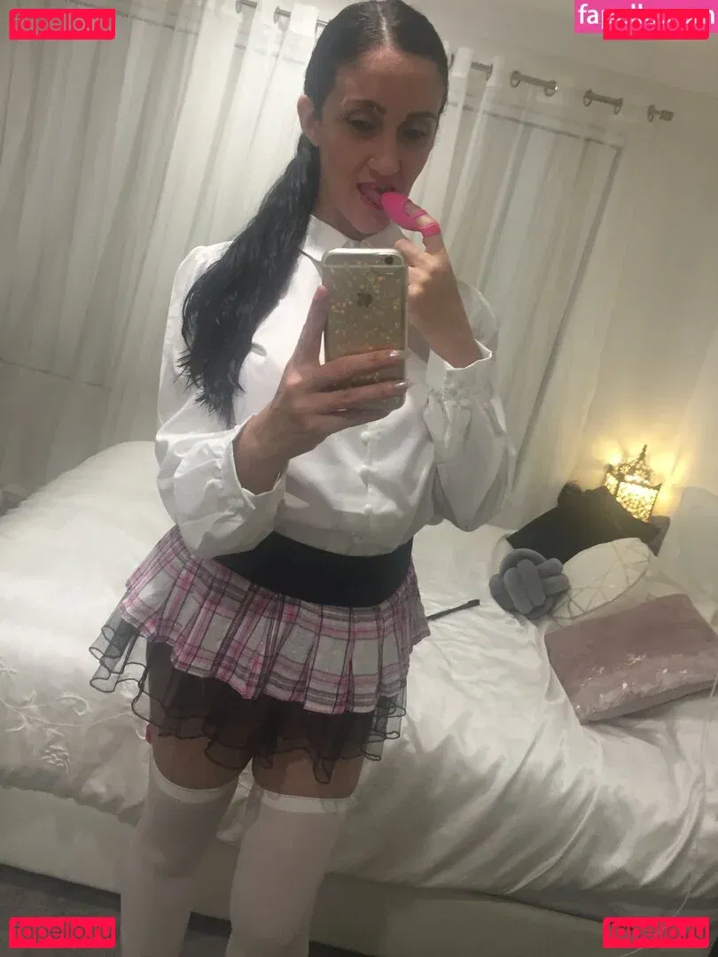 krystal.j Onlyfans Photo Gallery 