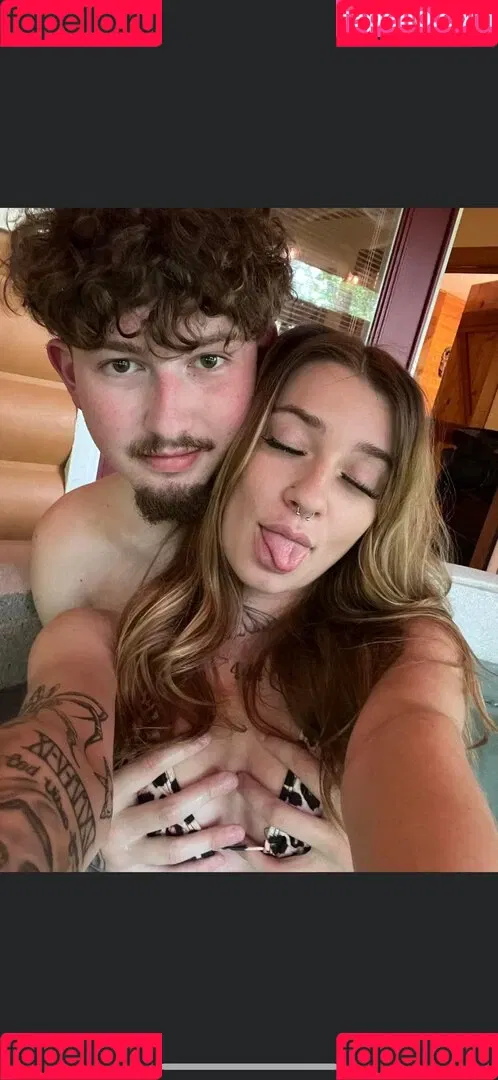 Biddiebb Onlyfans Photo Gallery 