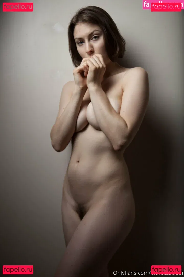 erinelizabeth Onlyfans Photo Gallery 