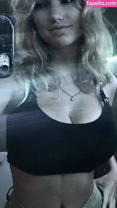 Mikahhlynn Onlyfans Photo Gallery 