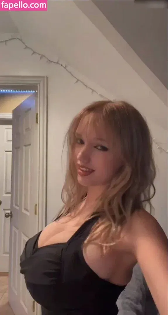 Mikahhlynn Onlyfans Photo Gallery 