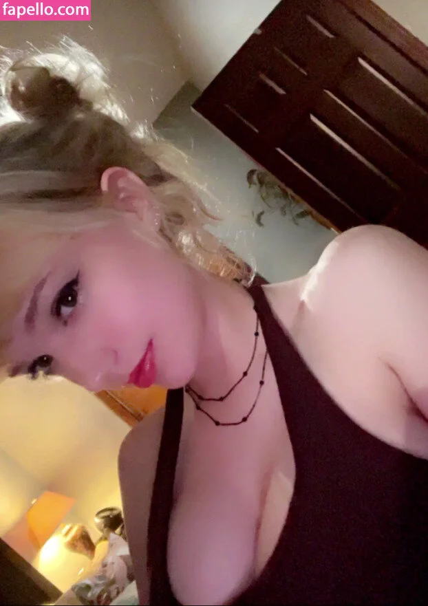 Mikahhlynn Onlyfans Photo Gallery 