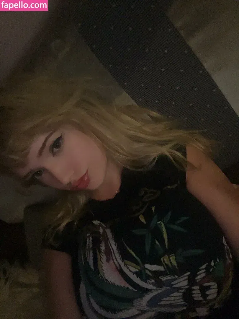 Mikahhlynn Onlyfans Photo Gallery 