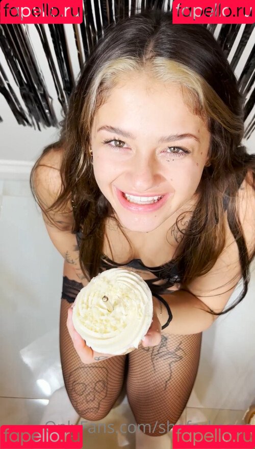 Alexis Reid Nude Onlyfans Photo 28