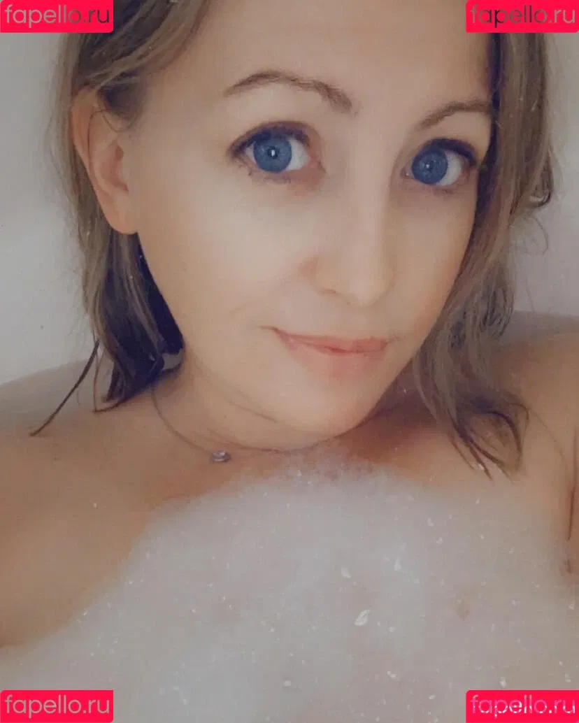 britloveshorror Onlyfans Photo Gallery 
