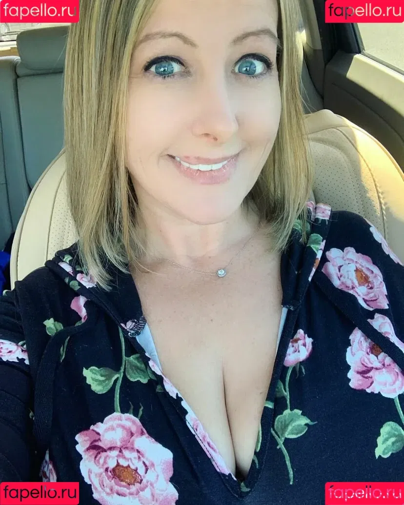 britloveshorror Onlyfans Photo Gallery 