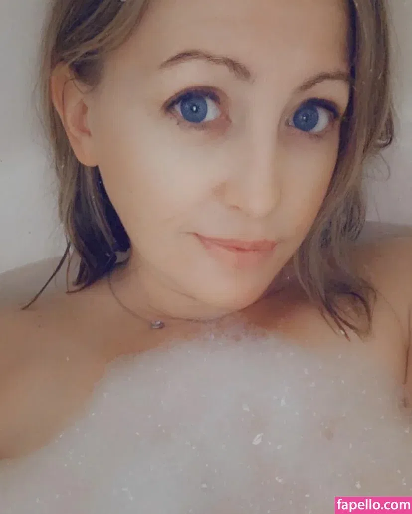 britloveshorror Onlyfans Photo Gallery 