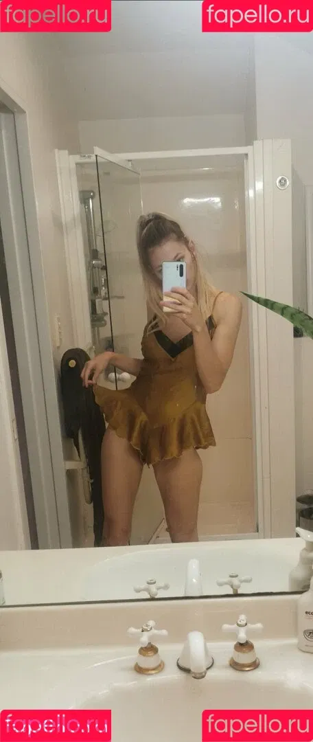alicenz Onlyfans Photo Gallery 