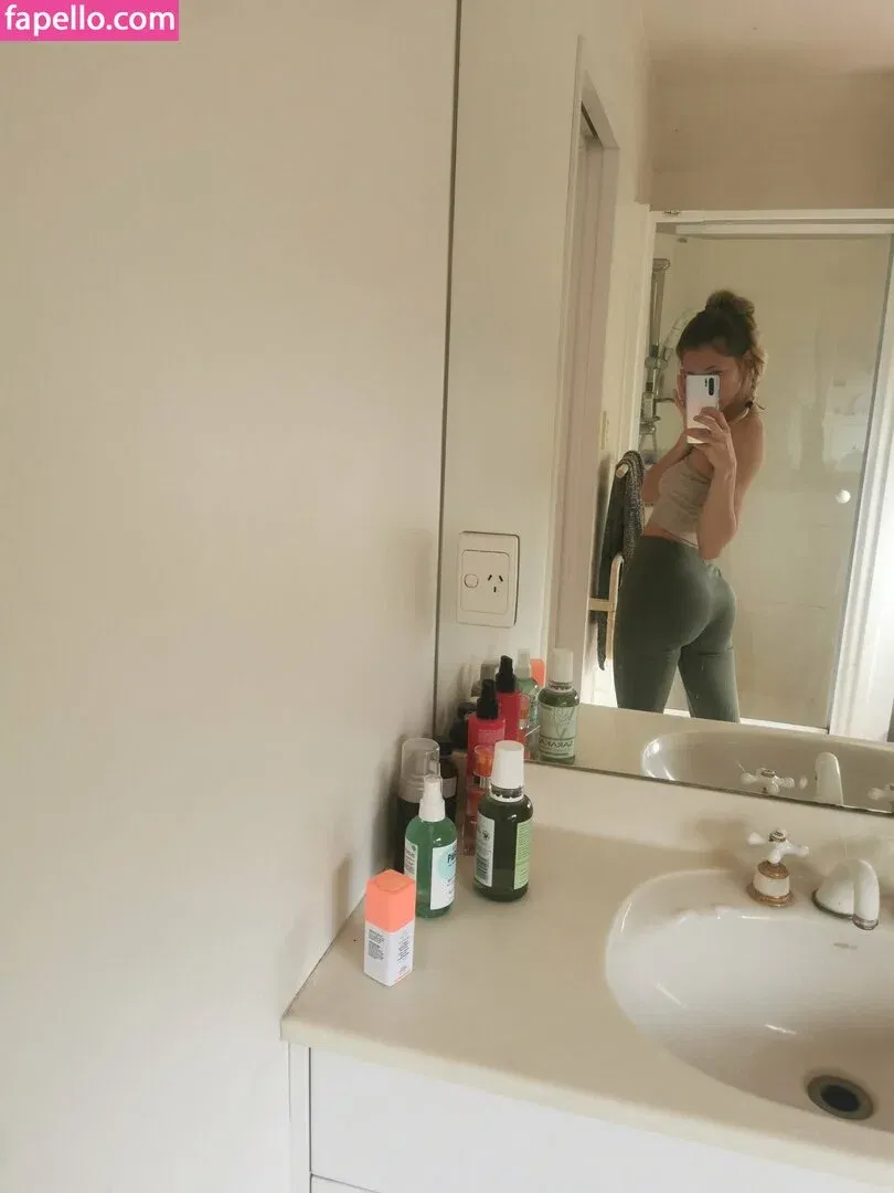 alicenz Onlyfans Photo Gallery 