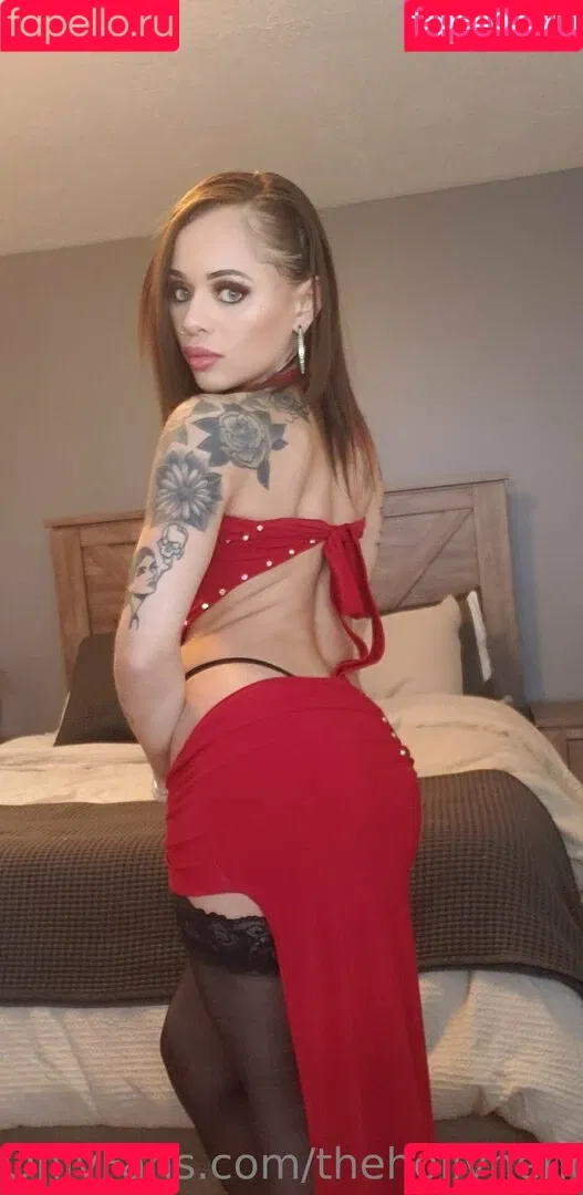 thehollyhendrix Onlyfans Photo Gallery 