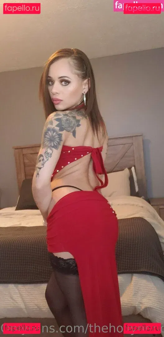 thehollyhendrix Onlyfans Photo Gallery 