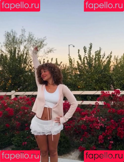 Chlox Onlyfans Photo Gallery 