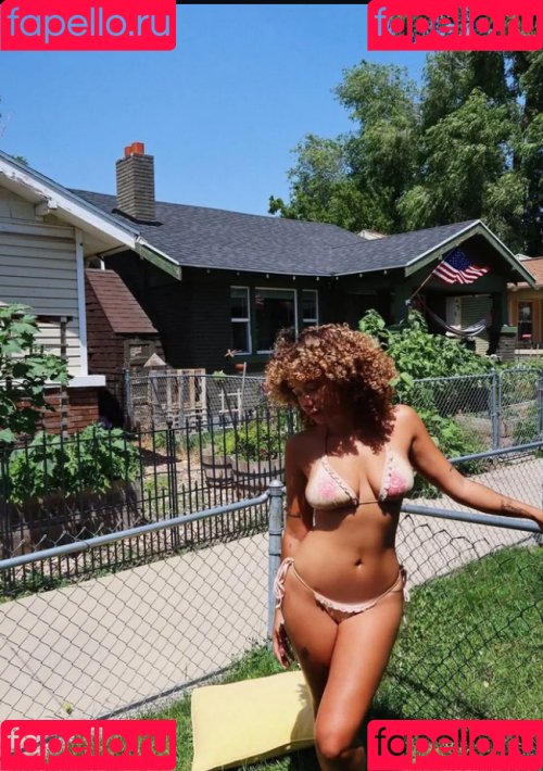 Chlox Onlyfans Photo Gallery 