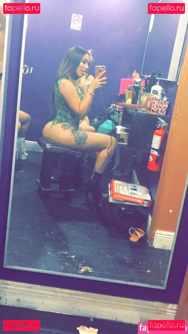 melifineass Onlyfans Photo Gallery 