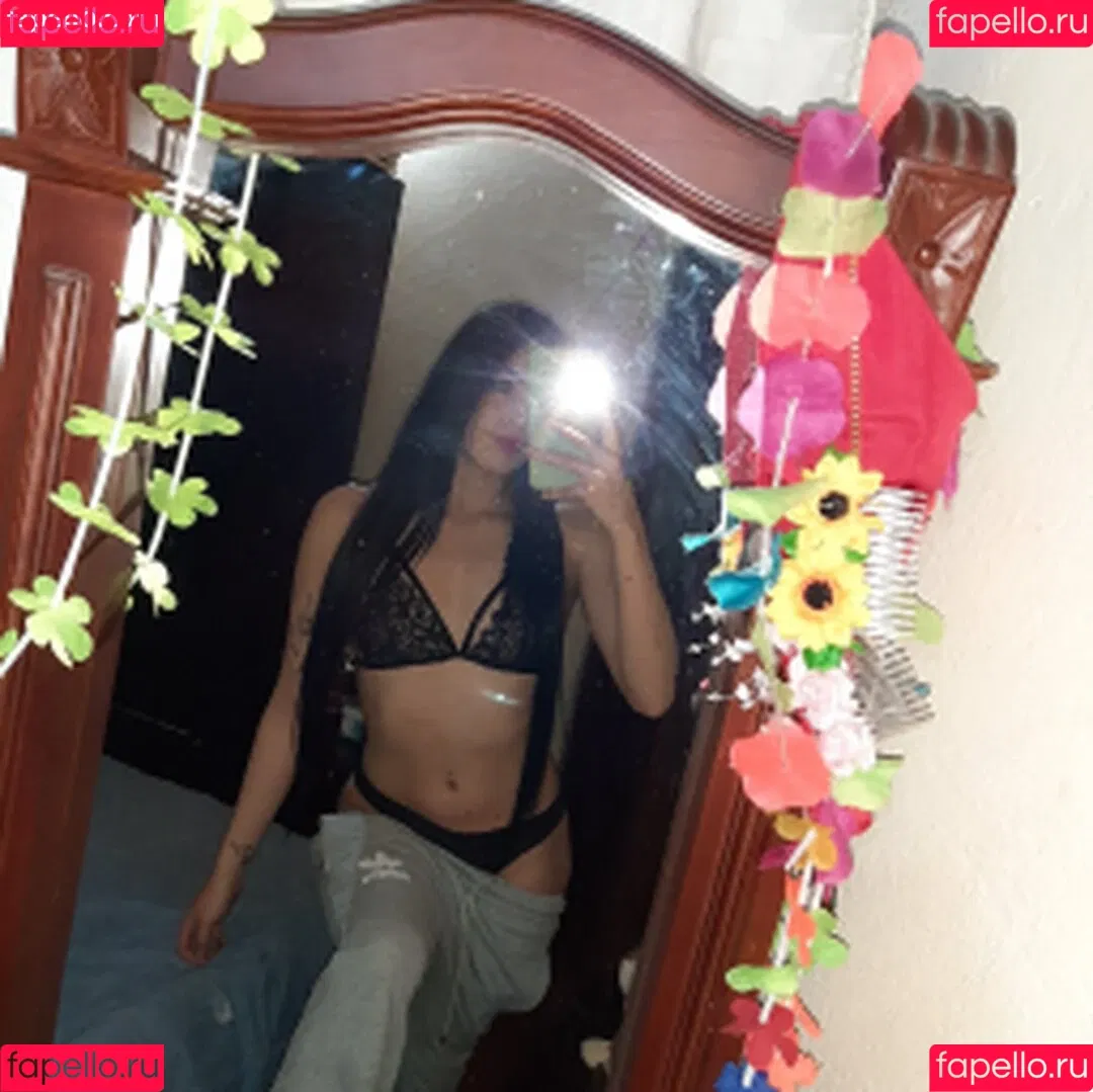 Valentina Obando Onlyfans Photo Gallery 