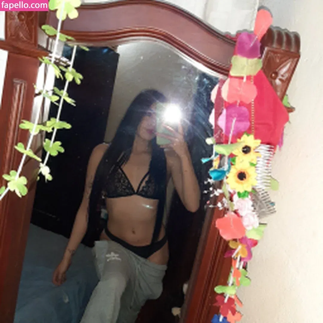 Valentina Obando Onlyfans Photo Gallery 