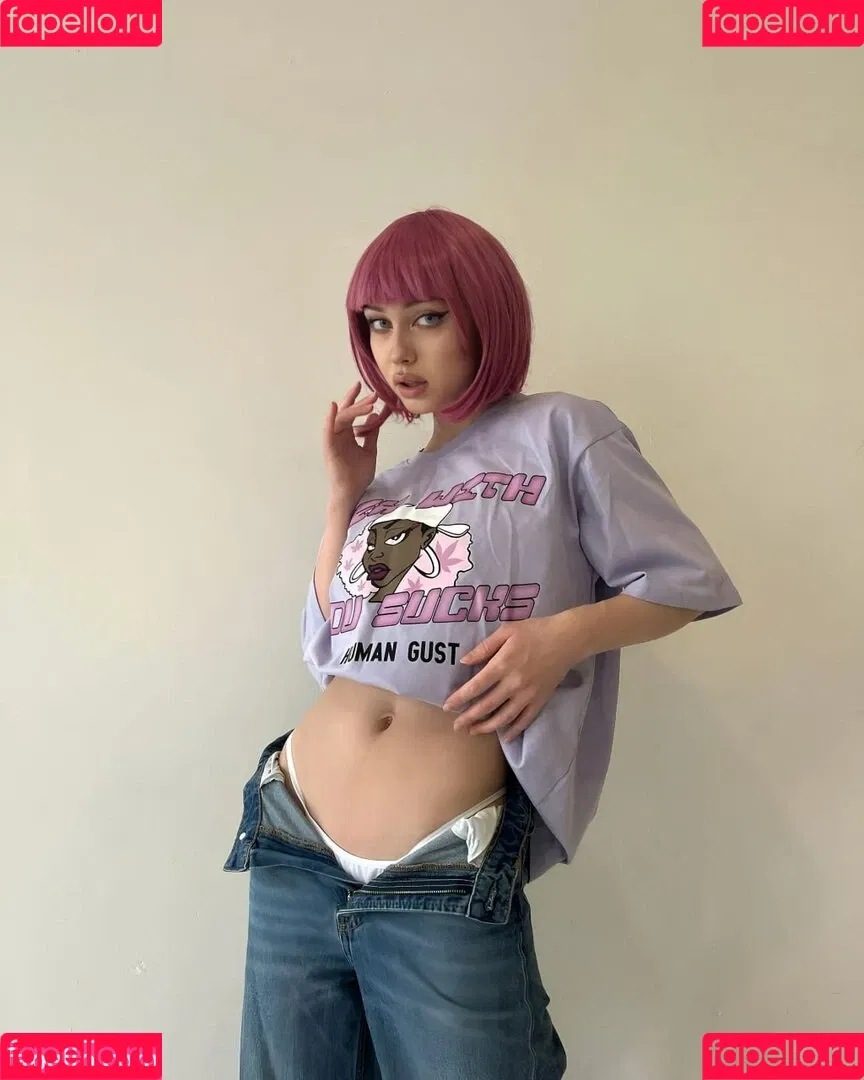 girlwalkingonfire Onlyfans Photo Gallery 