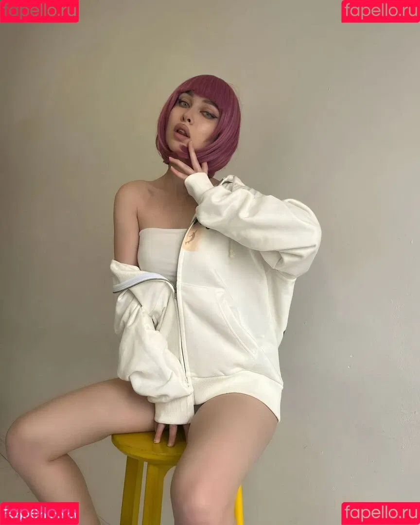 girlwalkingonfire Onlyfans Photo Gallery 