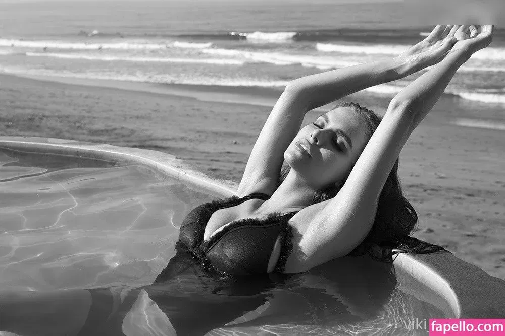 Viki odintcova Onlyfans Photo Gallery 