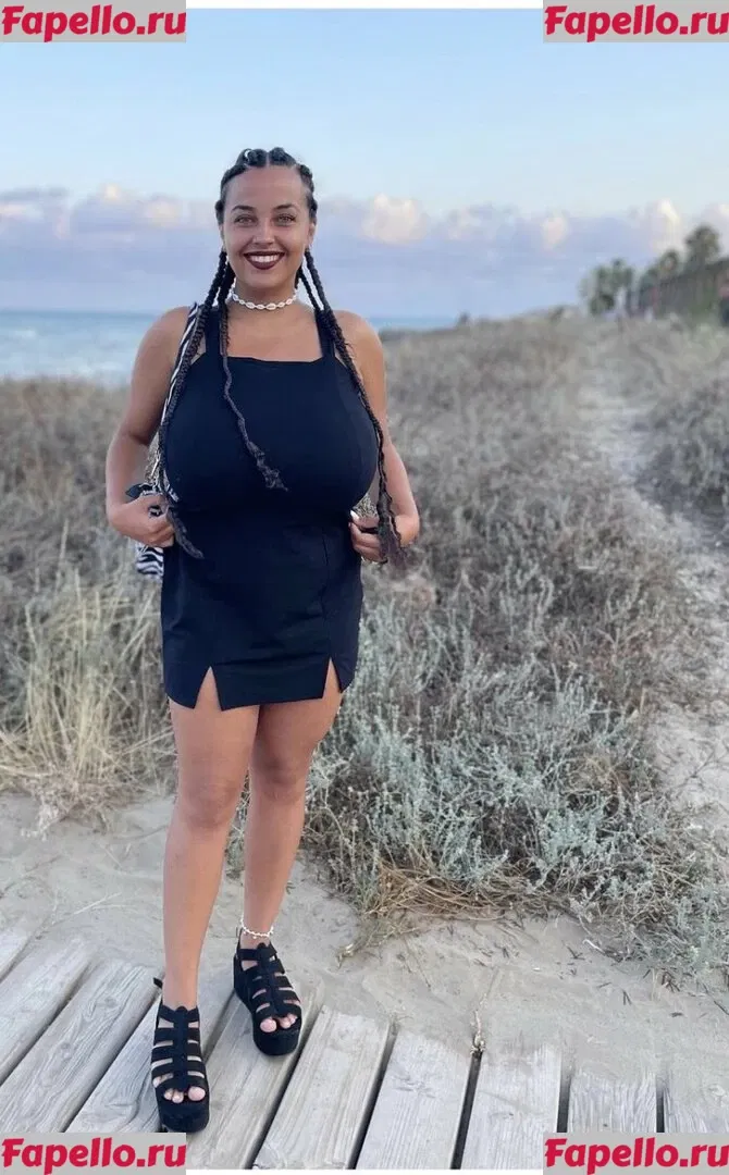 Anneris18 Onlyfans Photo Gallery 
