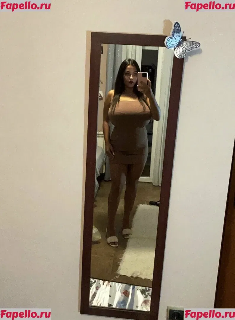 Anneris18 Onlyfans Photo Gallery 