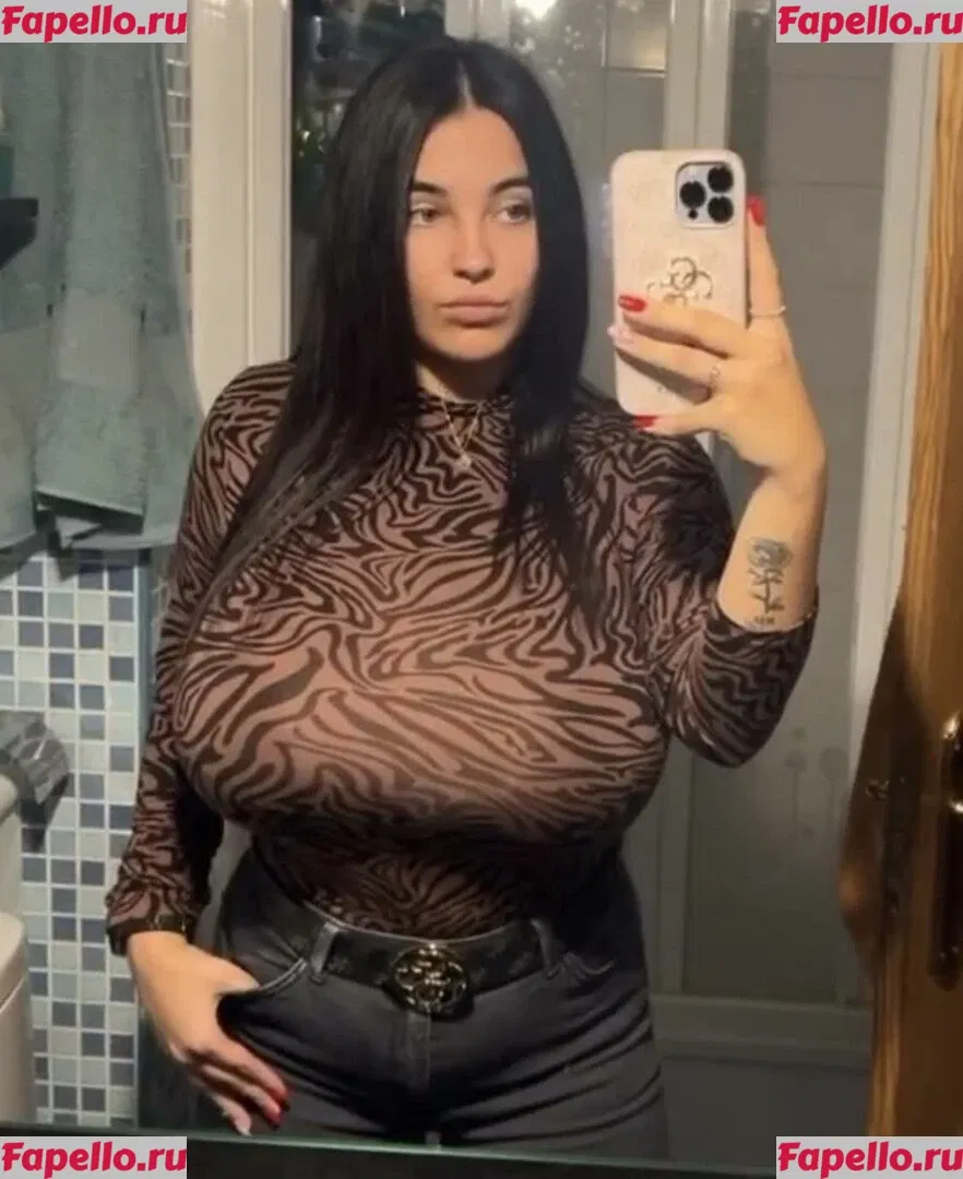 Anneris18 Onlyfans Photo Gallery 