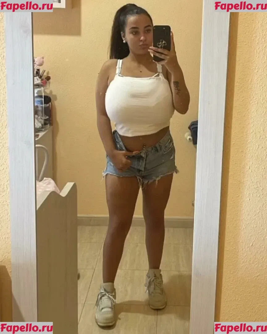 Anneris18 Onlyfans Photo Gallery 