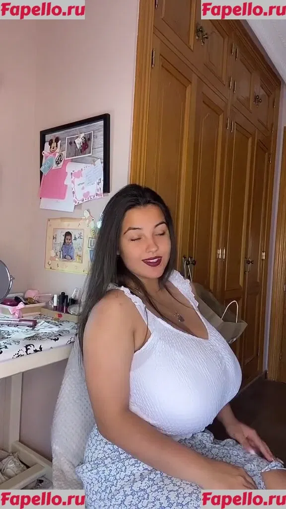 Anneris18 Onlyfans Photo Gallery 