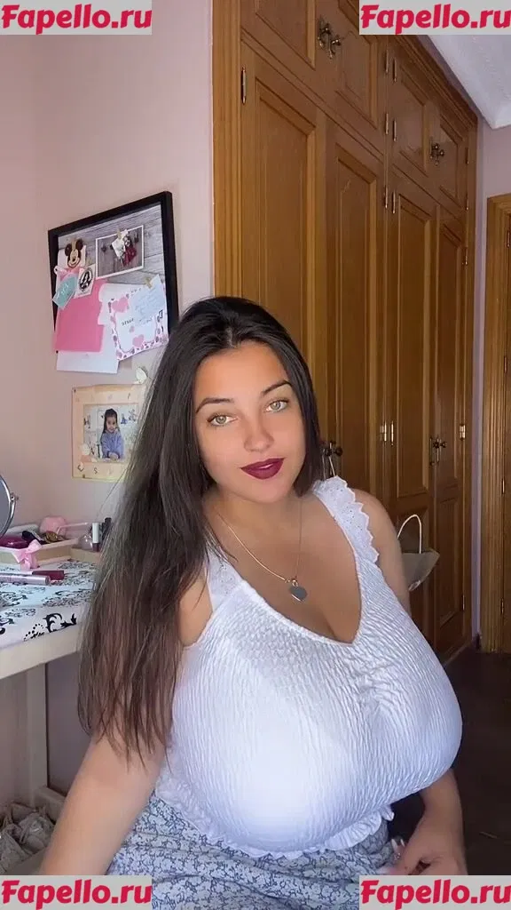 Anneris18 Onlyfans Photo Gallery 