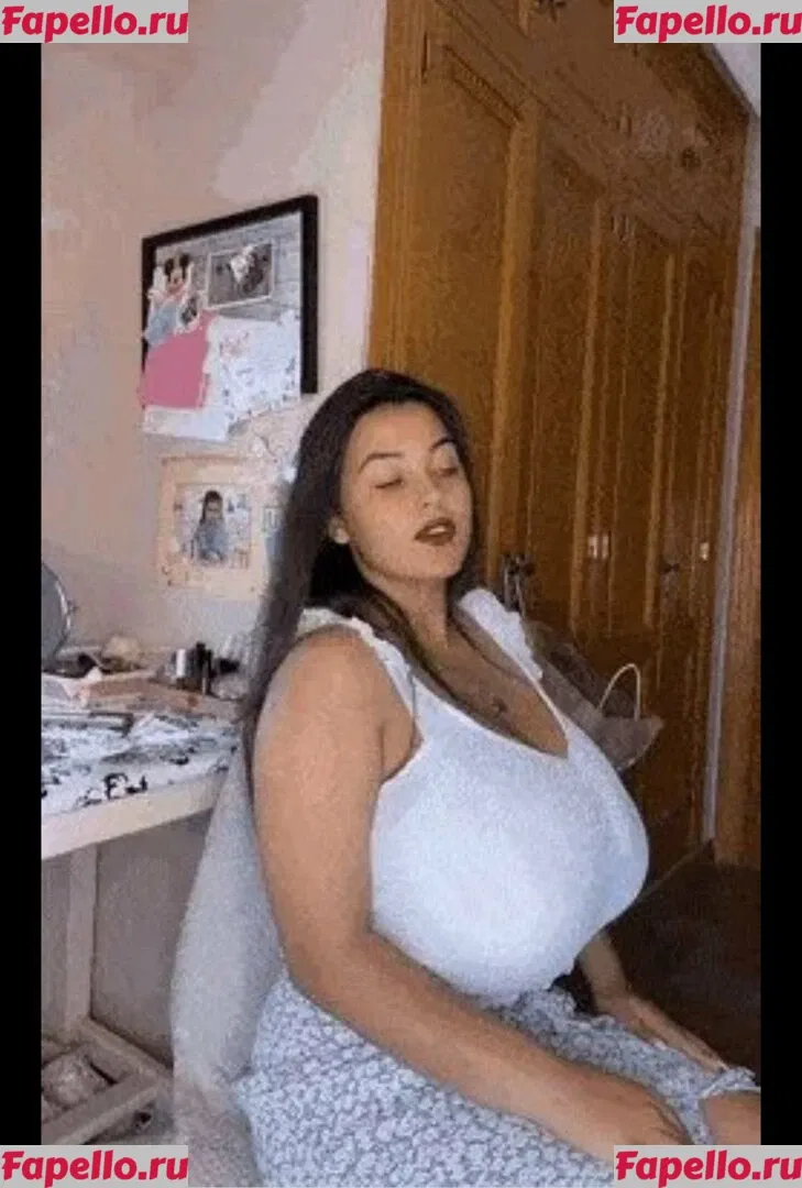 Anneris18 Onlyfans Photo Gallery 