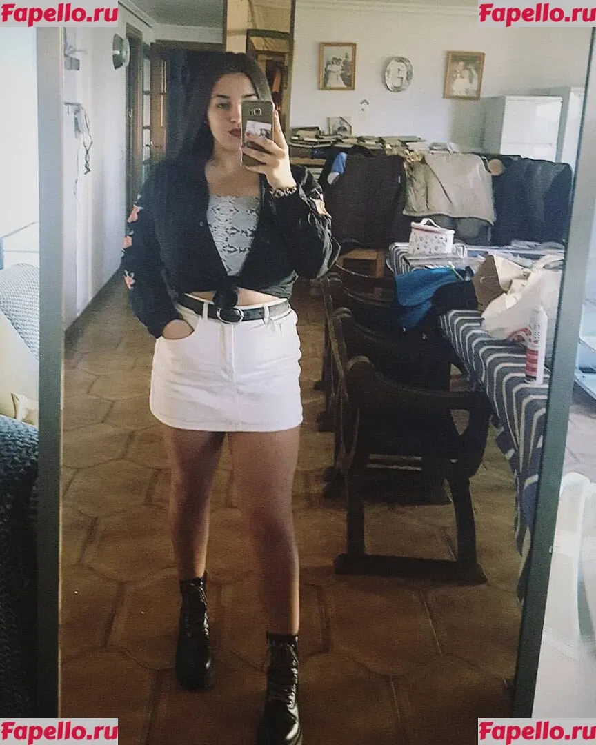 Anneris18 Onlyfans Photo Gallery 