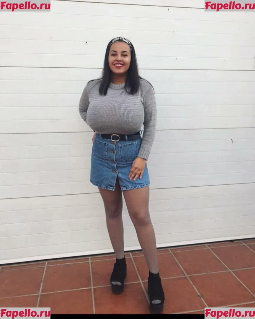 Anneris18 Onlyfans Photo Gallery 