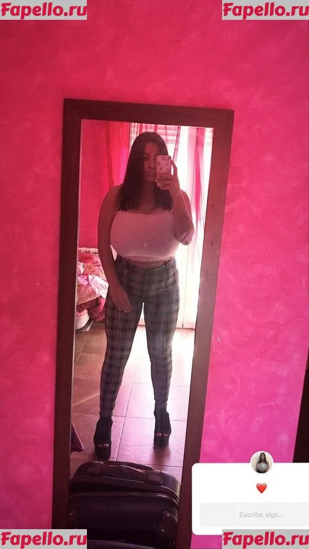 Anneris18 Onlyfans Photo Gallery 