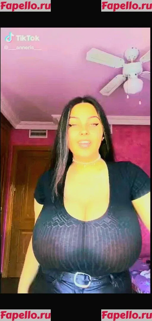 Anneris18 Onlyfans Photo Gallery 