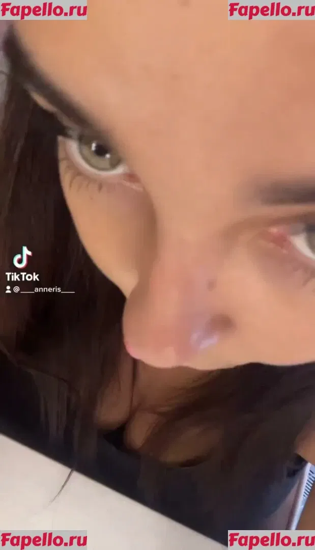 Anneris18 Onlyfans Photo Gallery 