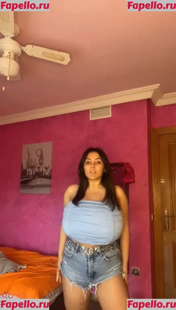 Anneris18 Onlyfans Photo Gallery 