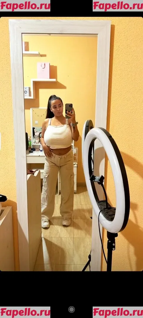 Anneris18 Onlyfans Photo Gallery 
